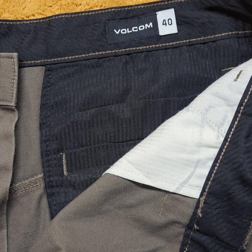 Volcom Chino Shorts Mens 40 Grey Excellent Modern Stretch Skate Casual - Picture 3 of 11